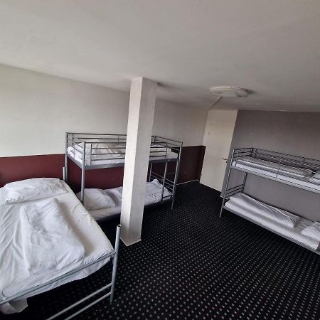 Isas Hostel Берлін Екстер'єр фото