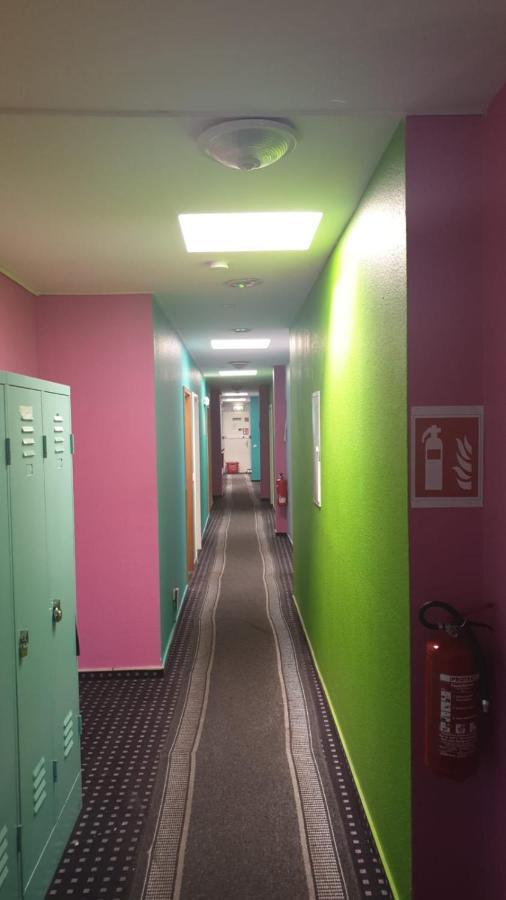 Isas Hostel Берлін Екстер'єр фото