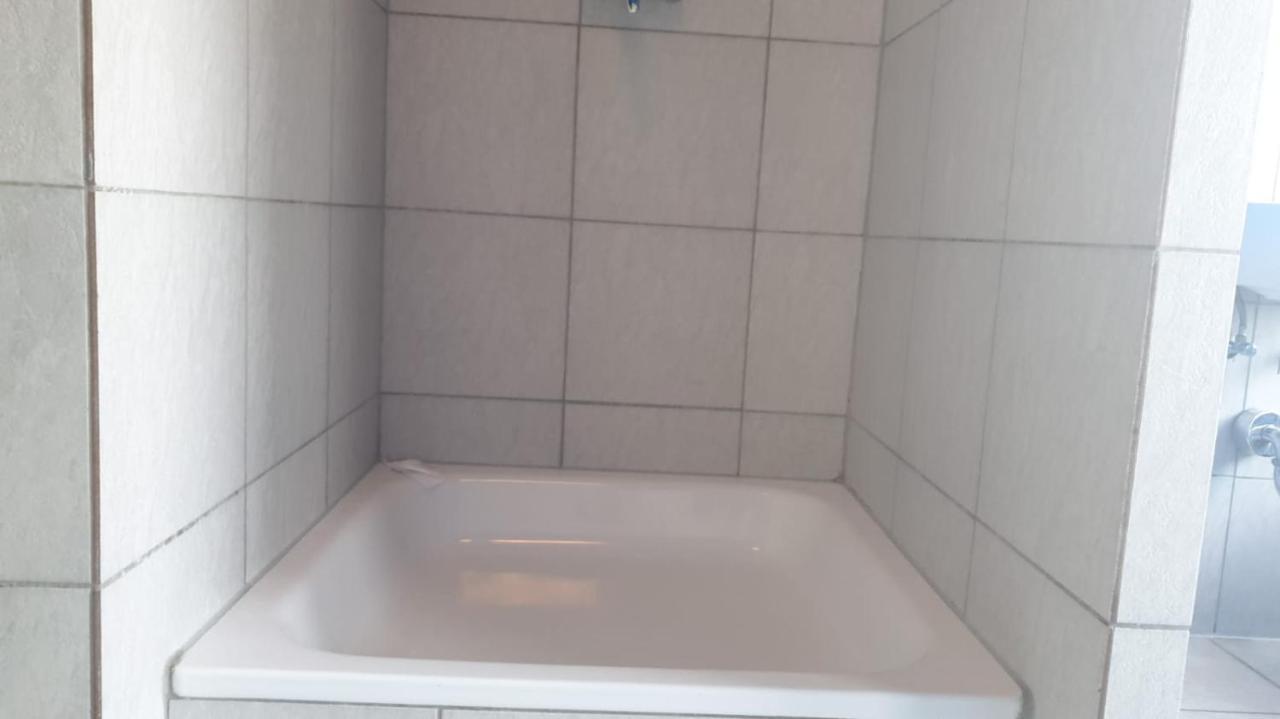 Isas Hostel Берлін Екстер'єр фото